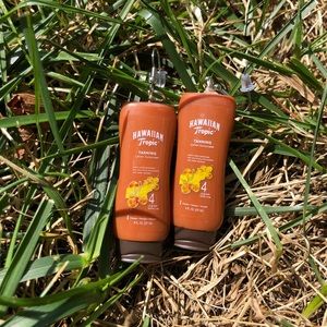 HANDMADE HAWAIIAN TROPIC SUNSCREEN EARRINGS